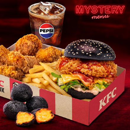 Mystery Burger Box + 4 Mystery Snack