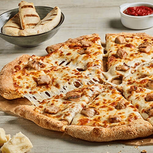 PIZZA WITH CHICKEN (fluffy PAN dough) - sprawdź w Pizza Hut