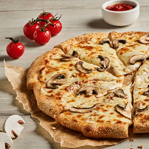 PIZZA WITH MUSHROOMS (fluffy PAN dough) - sprawdź w Pizza Hut